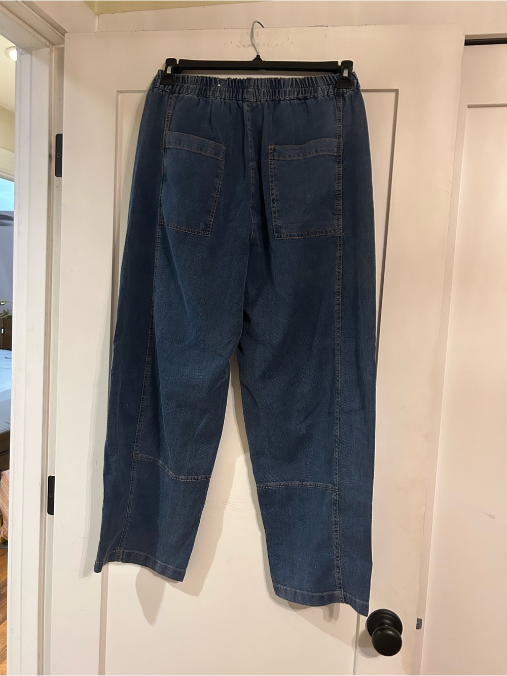 MAX Studio denim soft barrel leg pants - Picture 2 of 8